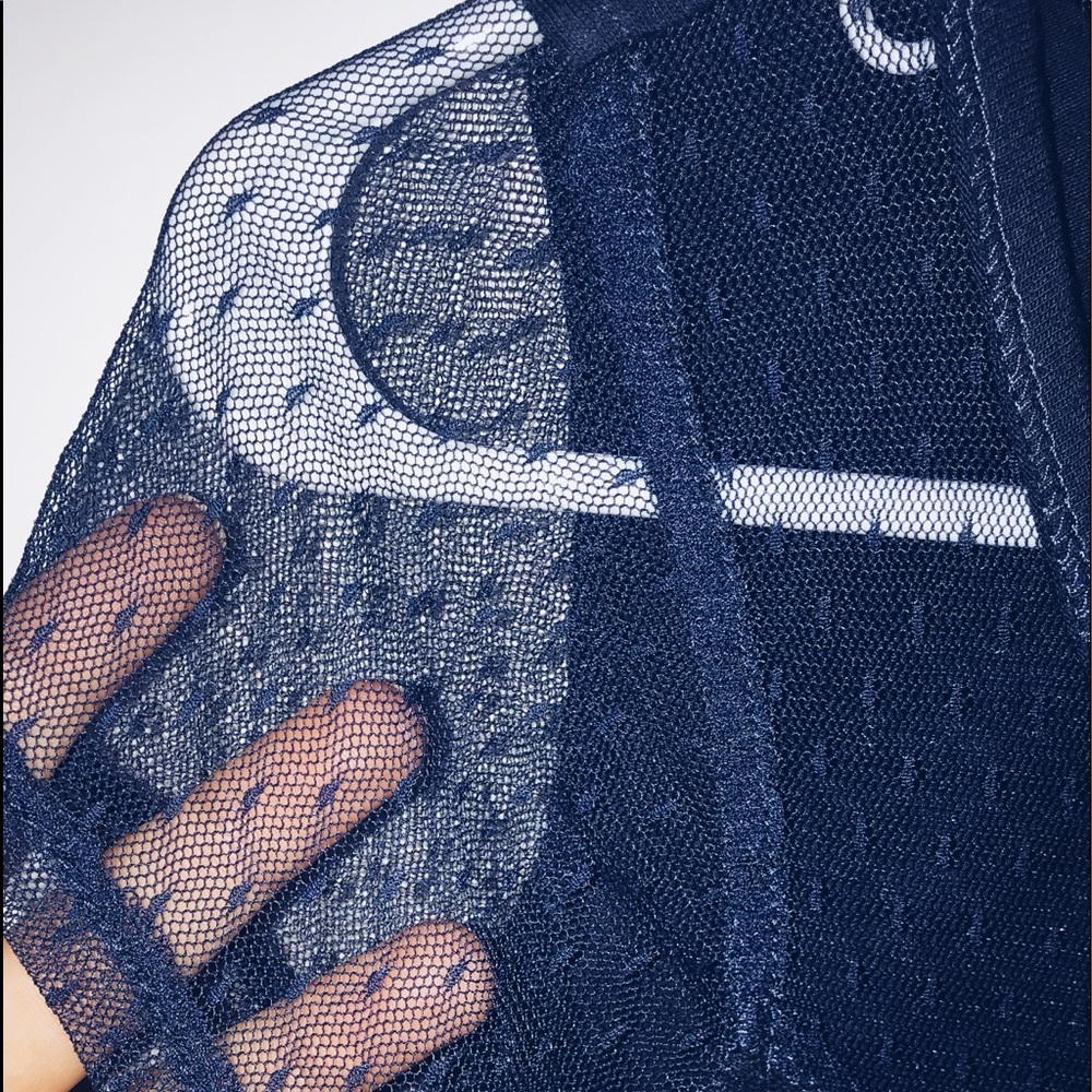 Mesh Detailed Top - Picture 2 of 3